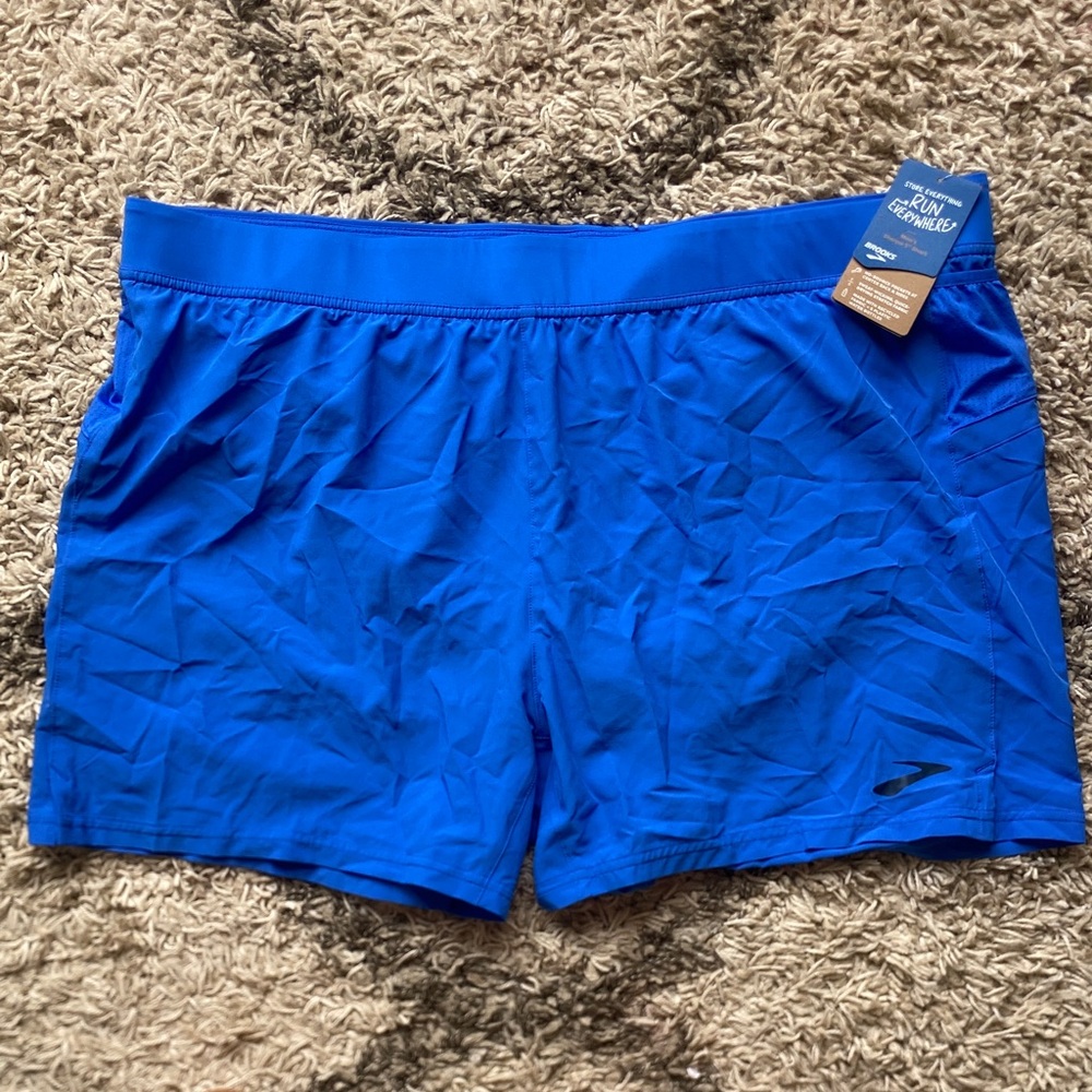 NWT Brook Men’s Sherpa 5” Running Shorts